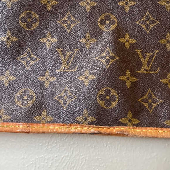 Rare Vintage Louis Vuitton Monogram Garment Bag, c. 1990's - Picture 11 of 17